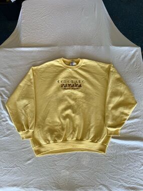 Jerzees Colorado Estes Park Graphic Men's XL Yellow Crewneck Fleece Sweatshirt